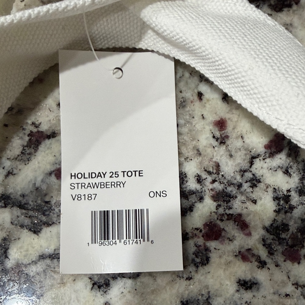 Vuori Holiday strawberry Red and White Graphic Tote - Picture 3 of 4